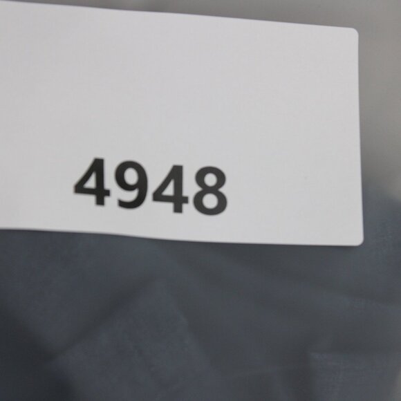 Travis Mathew Golf Pants Mens 33 Blue Polyester Stretch Flat Front w/ 34" inseam - Picture 12 of 12